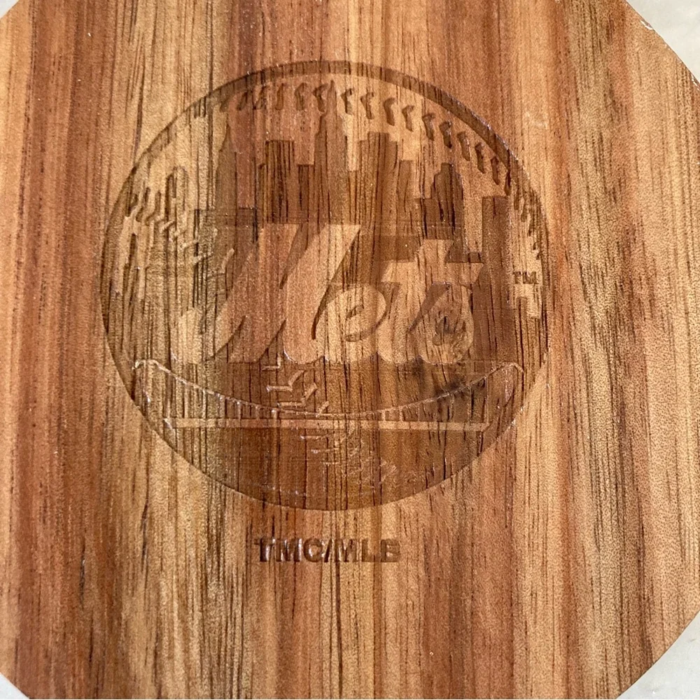 NWT It’s baseball season! Set of 6 licensed MLB New York Mets wooden coasters